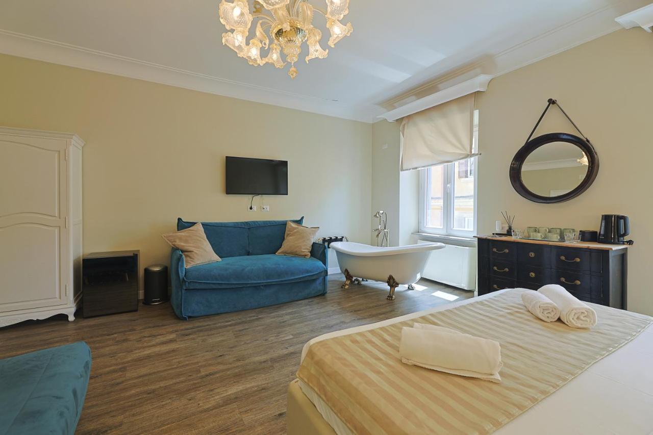 Art House Suites56 Via Del Babuino 56 Roma Exterior foto