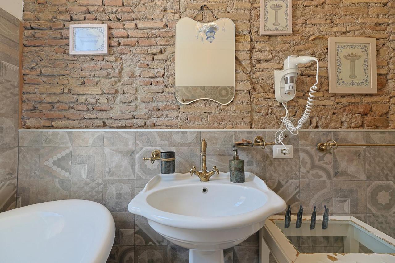 Art House Suites56 Via Del Babuino 56 Roma Exterior foto
